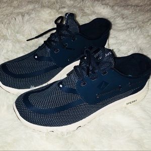 Sperry Boat Gym Shoes